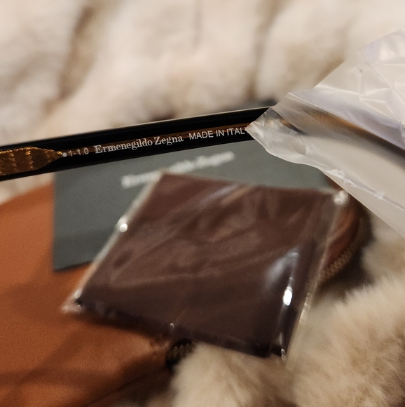 Ermenegildo Zegna Men's Sunglasses - Mirrored Lens Dark Havana Frame | EZ0171 52 - Picture 9 of 9